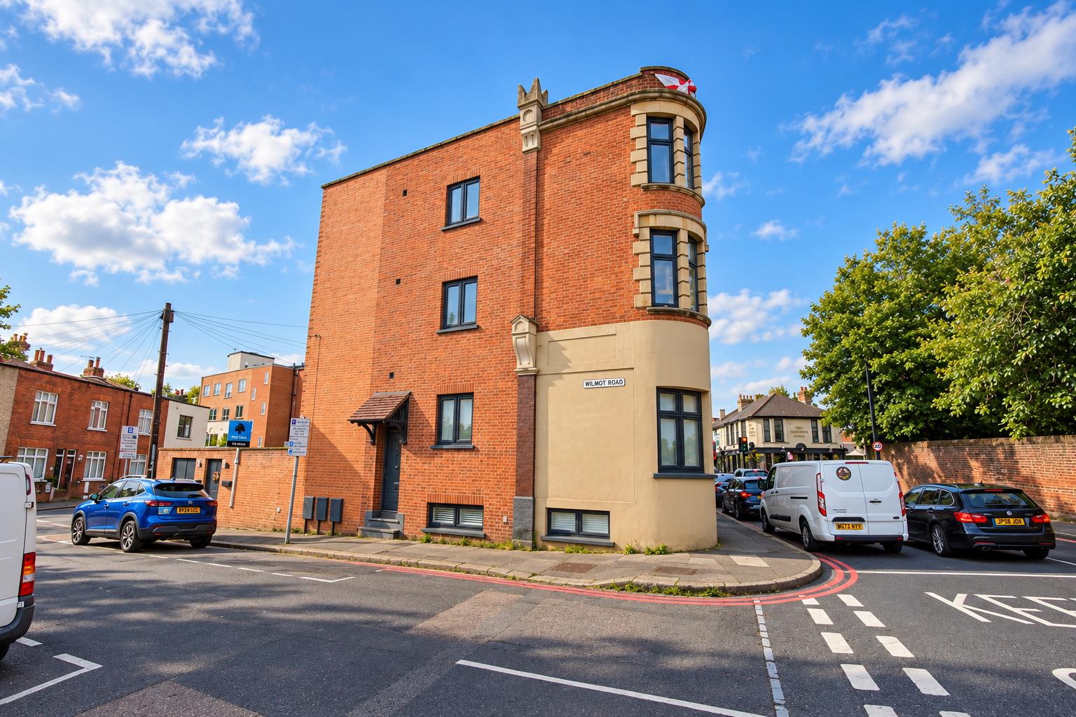 2 bed property in Wilmot Road, Carshalton